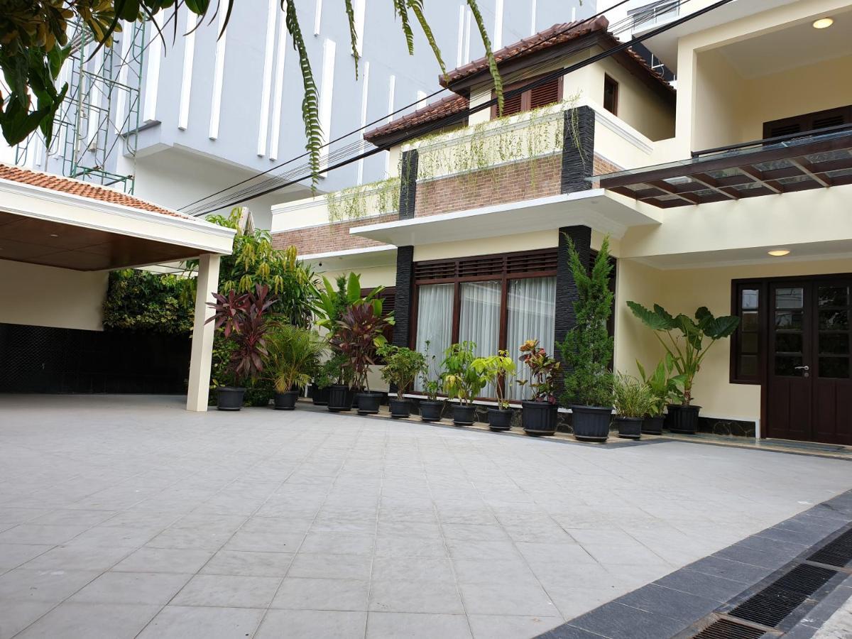 Malioboro Place ジョグジャカルタ エクステリア 写真