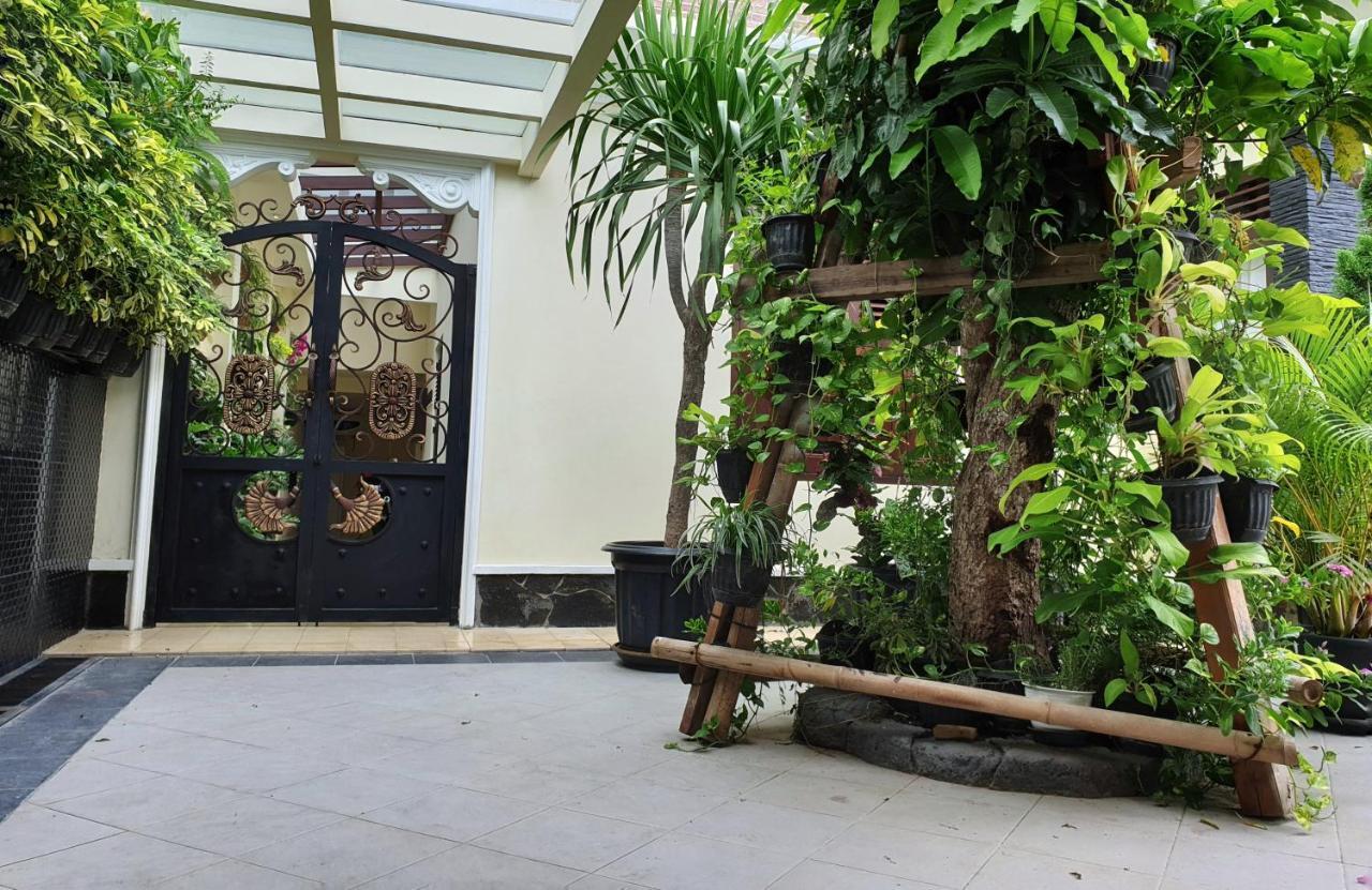 Malioboro Place ジョグジャカルタ エクステリア 写真